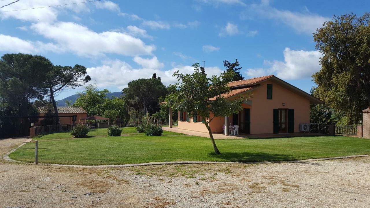 Agriturismo Rebua Porto Azzurro Eksteriør bilde