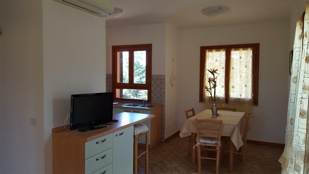 Agriturismo Rebua Porto Azzurro Eksteriør bilde