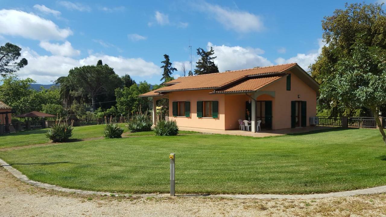 Agriturismo Rebua Porto Azzurro Eksteriør bilde