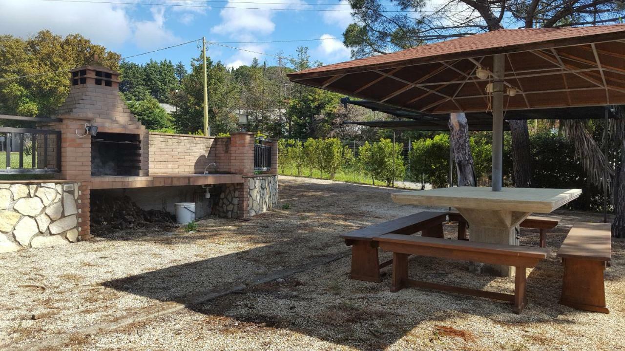 Agriturismo Rebua Porto Azzurro Eksteriør bilde