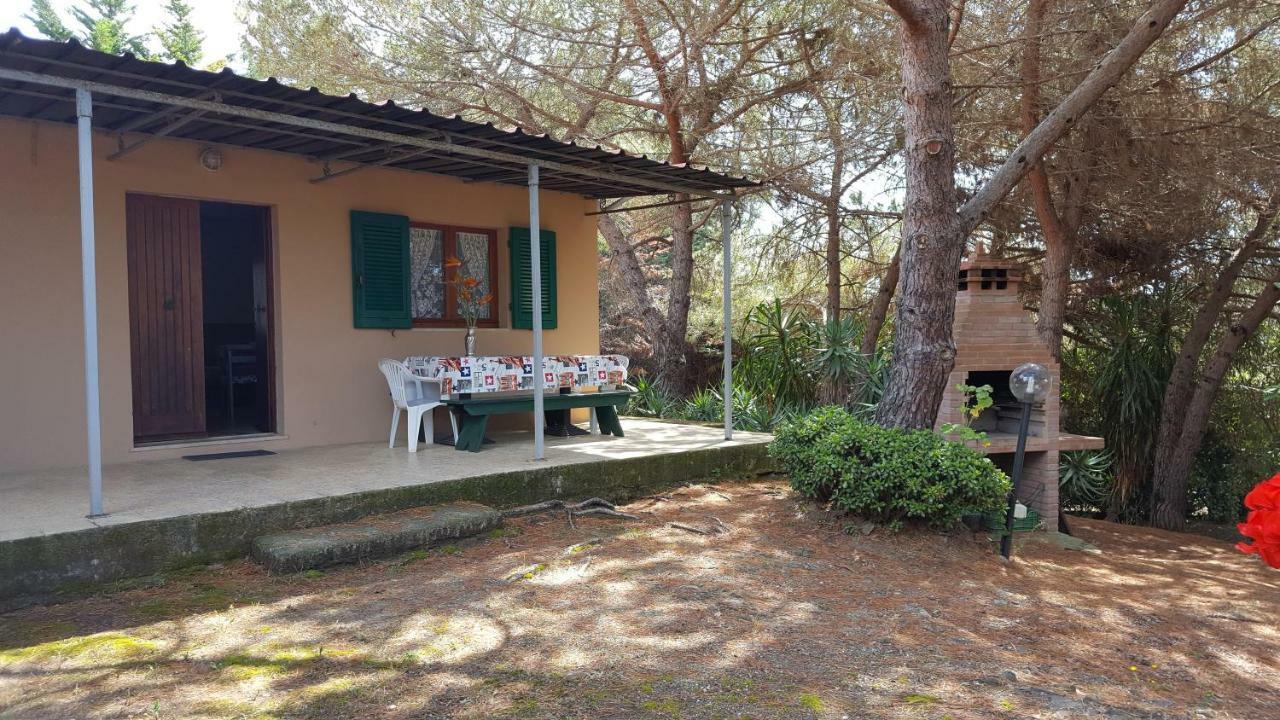 Agriturismo Rebua Porto Azzurro Eksteriør bilde