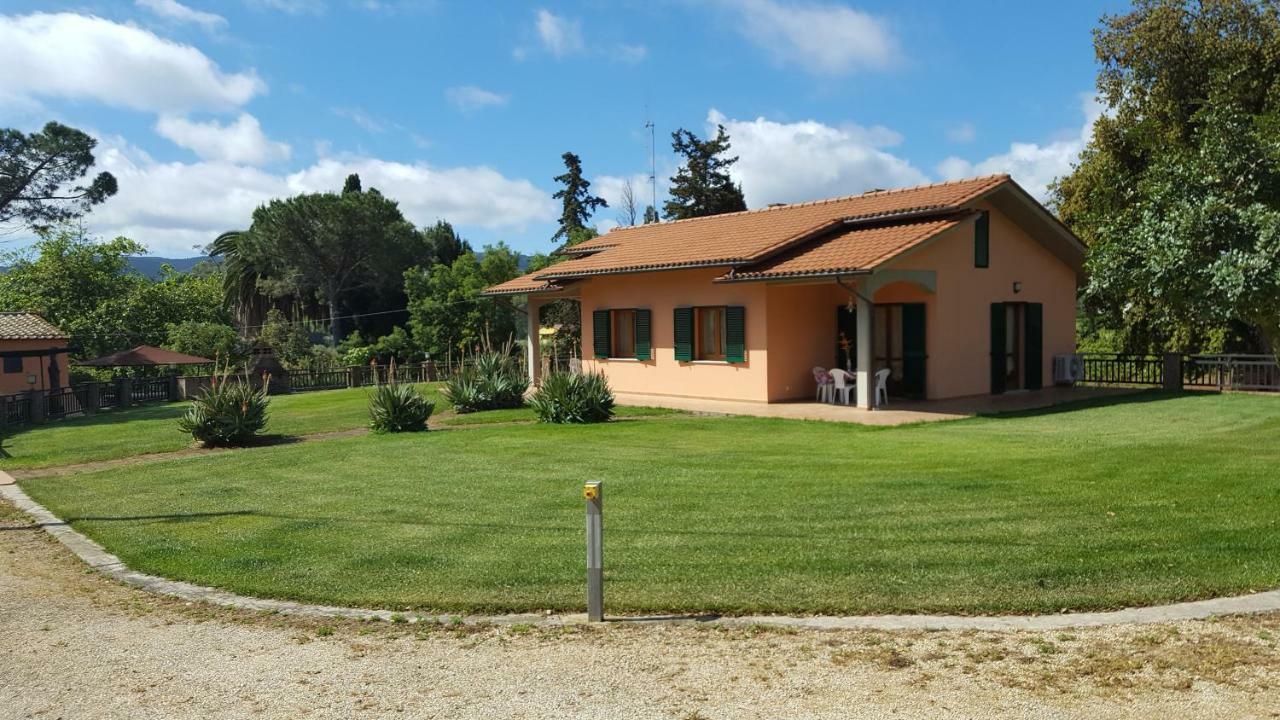 Agriturismo Rebua Porto Azzurro Eksteriør bilde