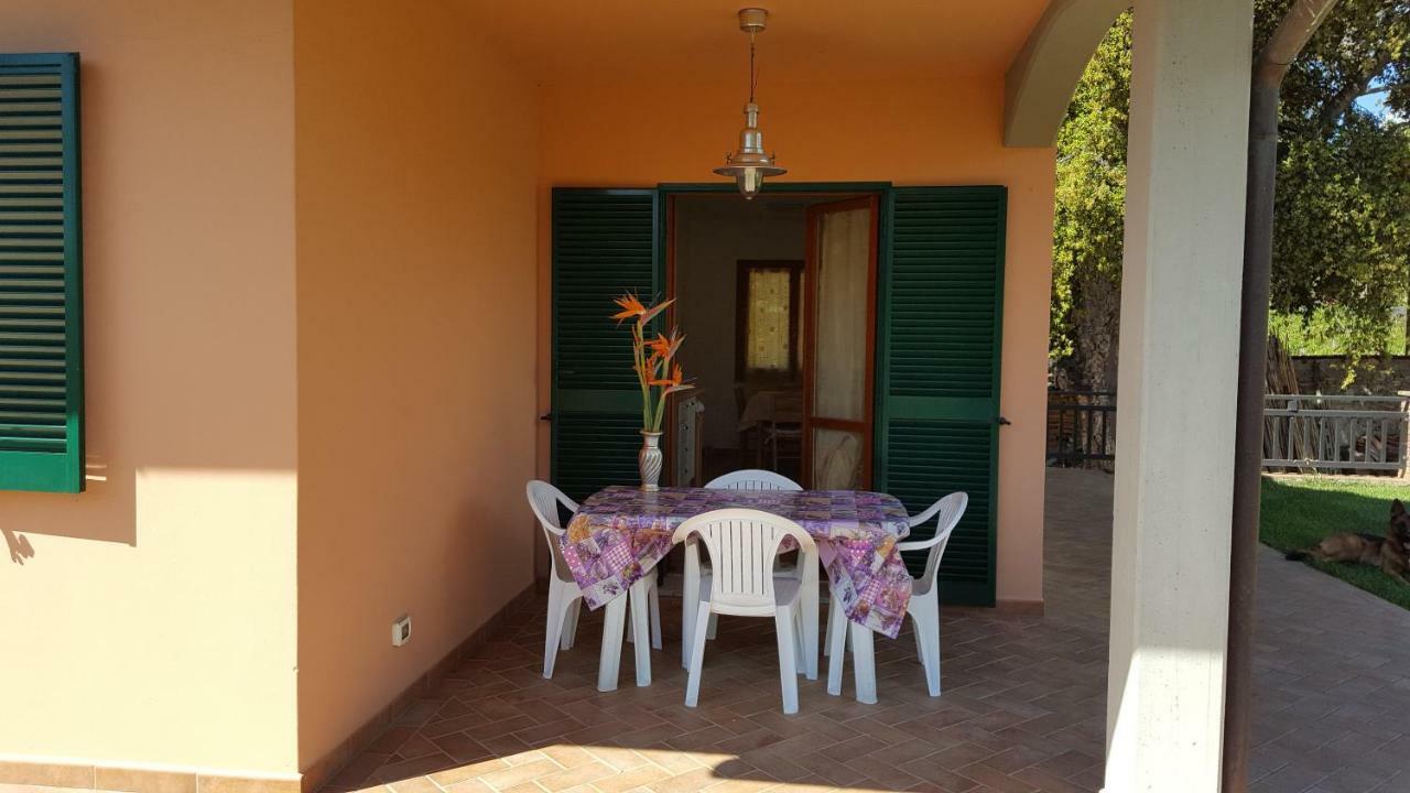 Agriturismo Rebua Porto Azzurro Eksteriør bilde